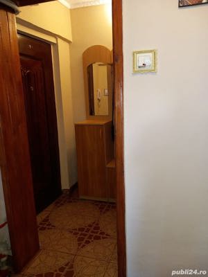 vand apartament 2 camere - imagine 5