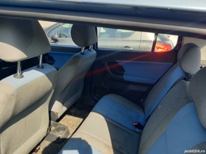 Dezmembrez skoda fabia 1.2i  - imagine 8