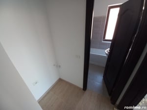 Apartament 2 camere . Etaj 1. Zona Eso. Aproape de mijloace de transport in comun. - imagine 12