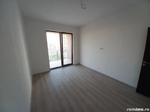 Apartament 2 camere . Etaj 1. Zona Eso. Aproape de mijloace de transport in comun. - imagine 11