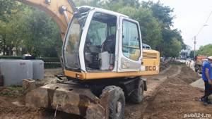 Excavator pe roti Liebherr 900, an 2008, 20 tone, 4x4, carte service numai la reprezentanta - imagine 6