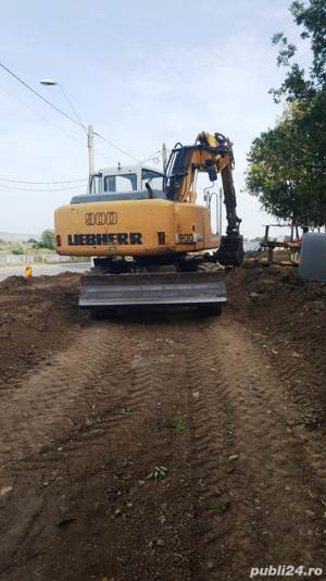 Excavator pe roti Liebherr 900, an 2008, 20 tone, 4x4, carte service numai la reprezentanta - imagine 7