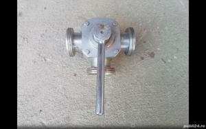 Robineți inox cu 3 căi 