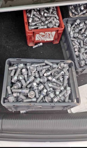 Prezoane noi originale Volvo M14x1.5mm, 6cm - imagine 3