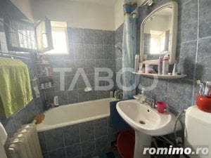 Apartament 3 camere 57mpu balcon loc de parcare zona Cetate Alba-Iulia - imagine 8