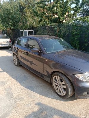 dezmembrez bmw seria 1 benzina 16 an 2005 - imagine 2