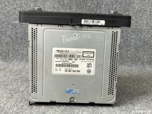 Cod deblocare radio VW Jetta Passat Display Touch Screen Radio Stereo 1K0 035 180 AC , decodare case