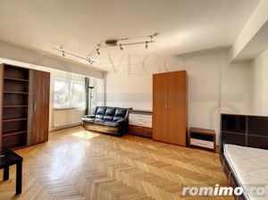 Apartament cu 4 camere decomandat, 2 bai, balcon, zona Piata Cipariu - imagine 5