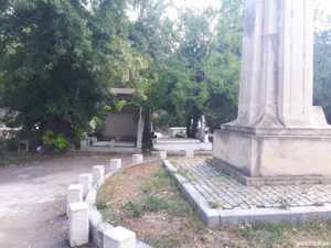 Locuri de veci pe durata nelimitata Cimitirul Bellu Militar-pozitie exceptionala-Cocosul Galic - imagine 2