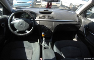 Dezmembram Renault Laguna II 2.0 dci cod motor M9R740 150CP an 2005-2006 - imagine 9