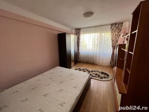 Descoperă Eleganța Urbană - Apartament 2 Camere în Centrul Bacăului! - imagine 3