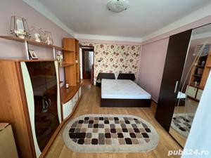 Descoperă Eleganța Urbană - Apartament 2 Camere în Centrul Bacăului! - imagine 2