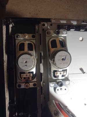 set 2 difuzoare eas12s11f 8ohm de pe tv Panasonic tx32le7pa