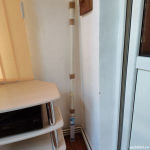 Mini proiector Led cu ecran pliabil - imagine 2