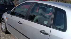 Dezmembrez ford fiesta an 2004 disel 14 - imagine 2