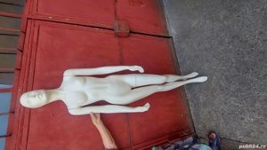 Manechine de vânzare 