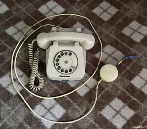 Telefon clasic cu disc funcțional