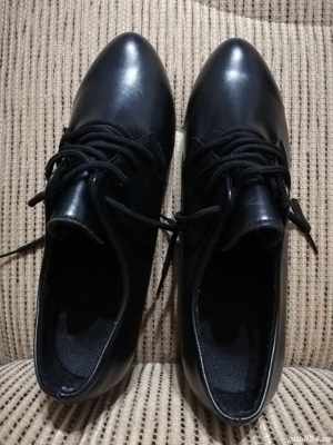 Pantofi NOI, negri, cu siret  - imagine 4