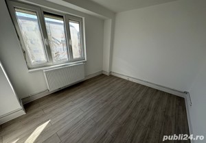 Persoana fizica vand apartament 4 camere renovat complet in zona Dambovita - imagine 7