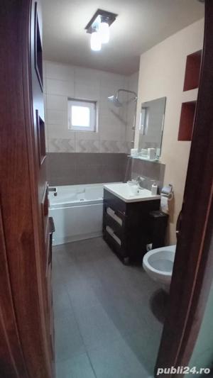 Apartament 3 camere, Centrala pe gaz, decomandat, de inchiriat in zona Aradul Nou - imagine 5