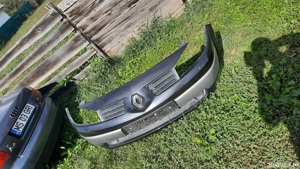 Bara pe negru si gri metalizat deschis