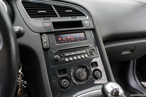 Peugeot 5008 benzina 1.6 VTI 120CP , din 2011 cu 7 locuri-inmatriculat - imagine 6