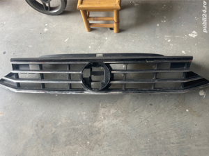 Grila centrala passat b8 - imagine 3