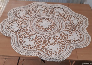 Față de masă din macrame lucrata manual  - imagine 2