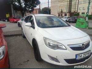 Opel Astra sports tourer 1.7 CDTI Proprietar editie aniversara -150 ani - imagine 4