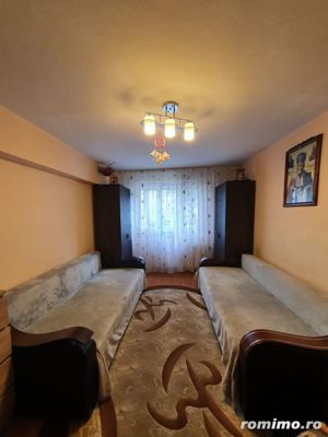 vanzare apartament cu o camera mare - imagine 2