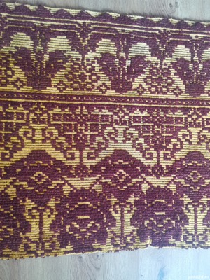 Macat taranesc 80 de ani, tesut la stative lungime 3.90 latime 0.70 metri - imagine 2