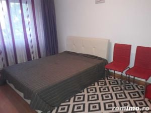 vanzare apartament 2 camere decomandat , etaj 1 , Calea Sagului.