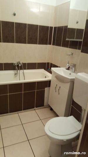 apartament 2 camere semidecomandat in Calea Sagului