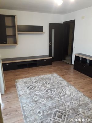 apartament 2 camere semidecomandat in Calea Sagului - imagine 4