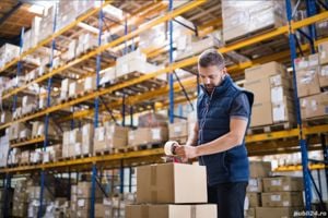 Manpower recruteaza ambalator manual in 2 schimburi