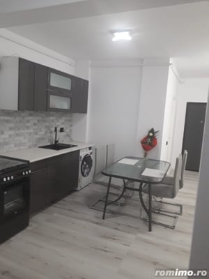 Apartament  cu 2 canere de vanzare zona BMW - imagine 2