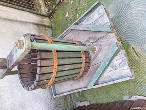 Teasc, Presa de struguri