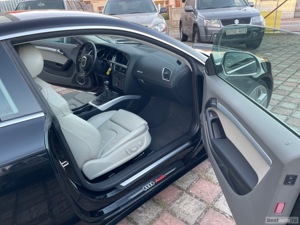Audi A5 1,8 - imagine 9