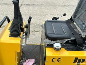 MiniExcavator  - imagine 4