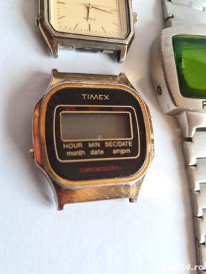3 ceasuri vintage, anii 1970-1980, Fossil și TIMEX, nefuncționale - imagine 2