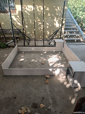 Vând pat 160 200,cu saltea relaxa, plus 2 noptiere.  - imagine 7