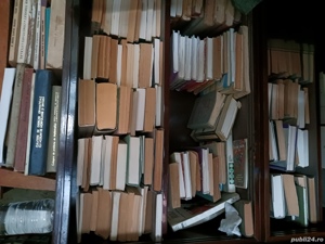 Cărți în limba română, maghiară și germană  - imagine 2