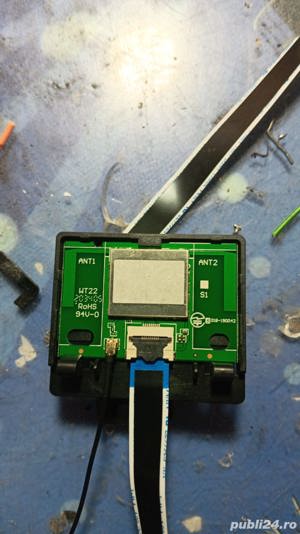 palca wifi 018-190042 de pe tv Tcl 