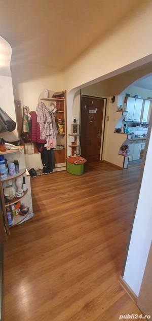 Apartament 3 Camere Zona Pipirig(str.Antoniu Secvens) Caransebeș, Caraș-Severin, Romania - imagine 10