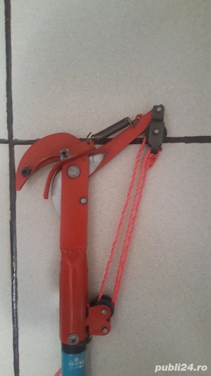foarfeca taiat ramuri crengi la inaltime mare