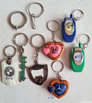 7 brelocuri vintage pentru colecționari