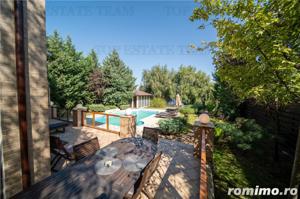 Vila de Lux cu Piscina, Acces direct la Lac si Vedere Panoramica - imagine 5