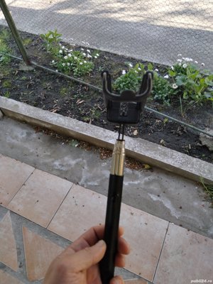 Selfie stick. - imagine 3