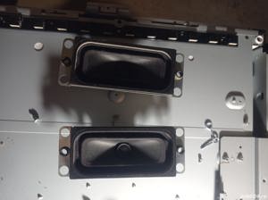 set 2 difuzoare eas12s11f 8ohm de pe tv Panasonic tx32le7pa - imagine 2