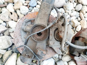 fuzeta Audi A4 B5 1.6 1.8 1.9tdi cu set disc si placute 15% uzura - imagine 2